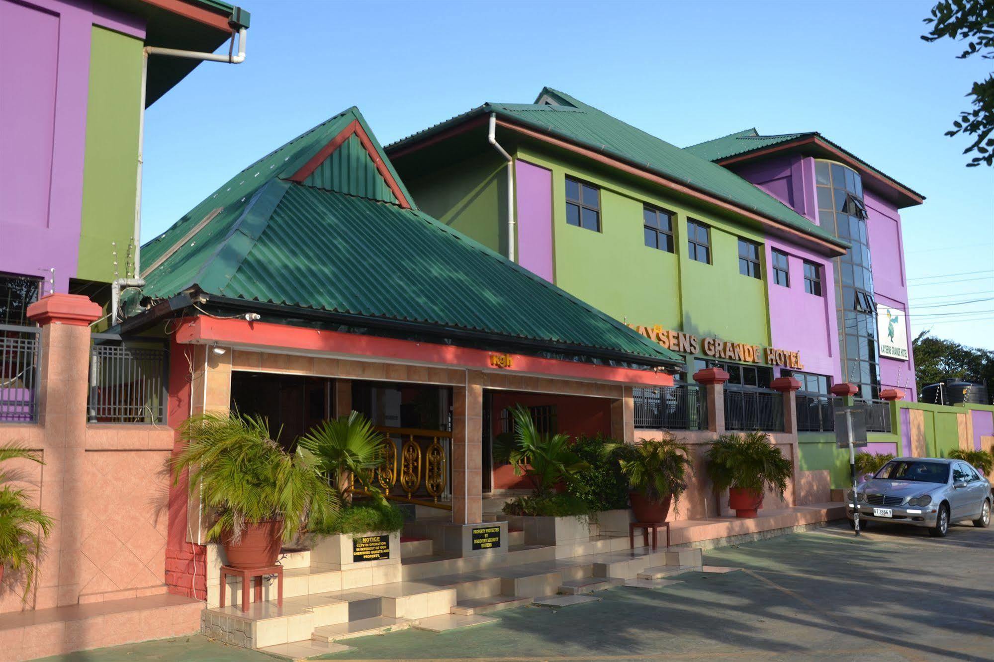 Kaysens Grande Hotel Tema Exterior photo